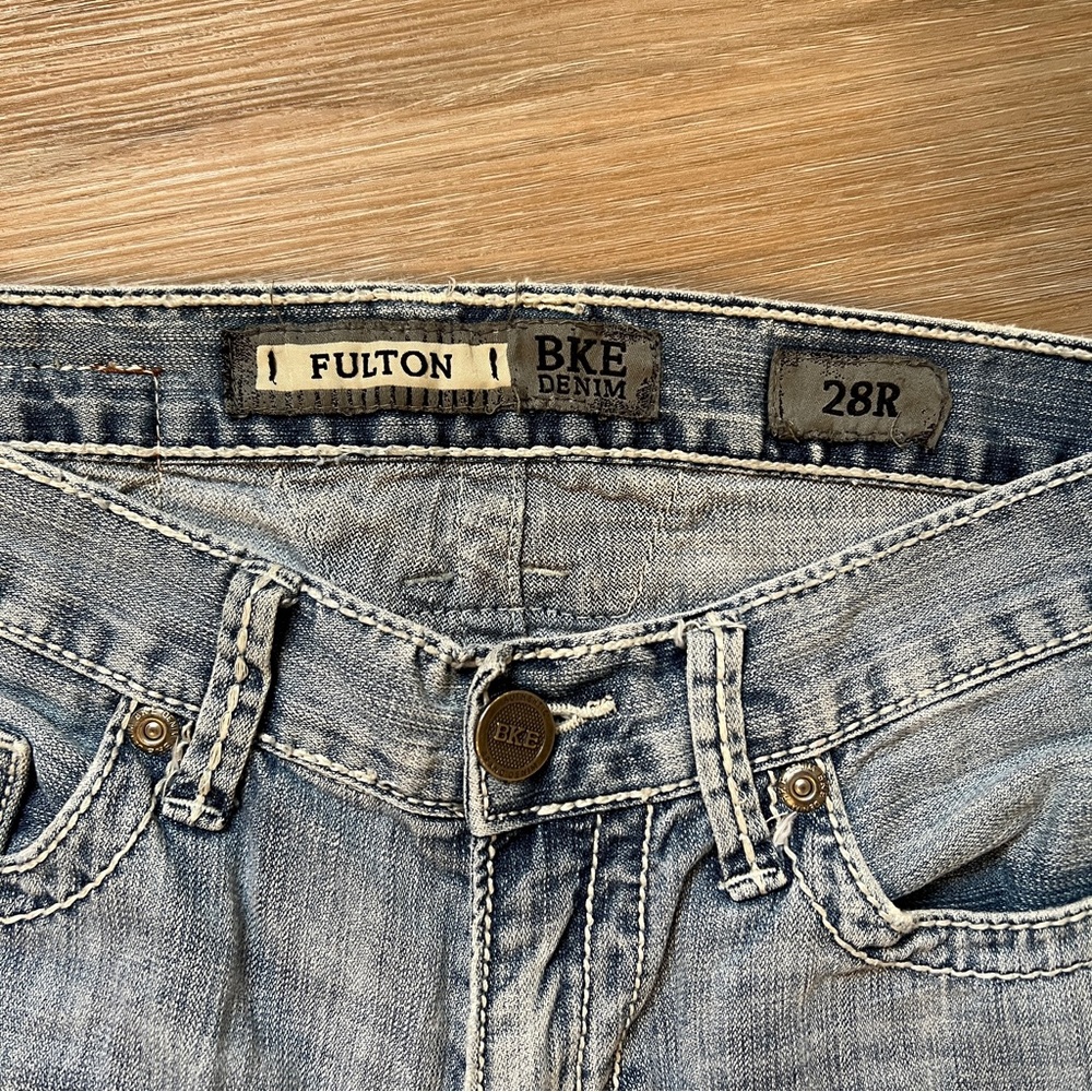 BKE Fulton Bootcut Jeans 28R Light Wash Y2K Distressed - Picture 4 of 9